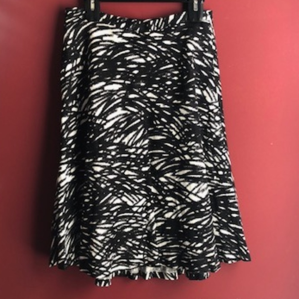 Lord & Taylor 424 Fifth Midi Skirt